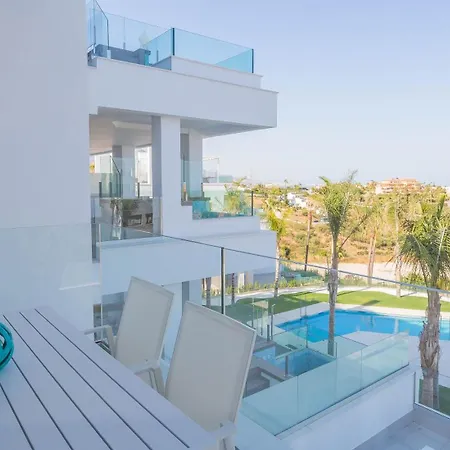 Luxury 2br Seaviews - Santa Barbara Heights Apartment *